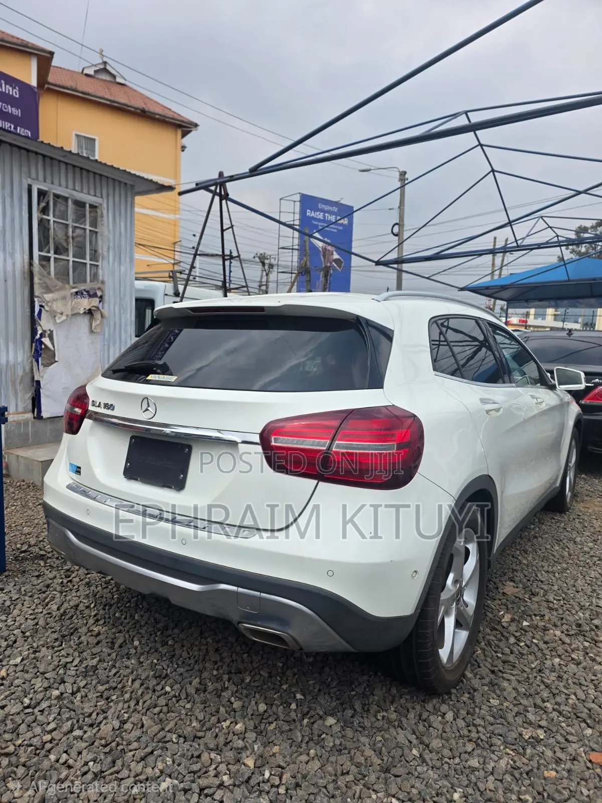Mercedes-Benz GLA-Class 2017 White