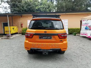 Nissan Patrol 2022 Orange