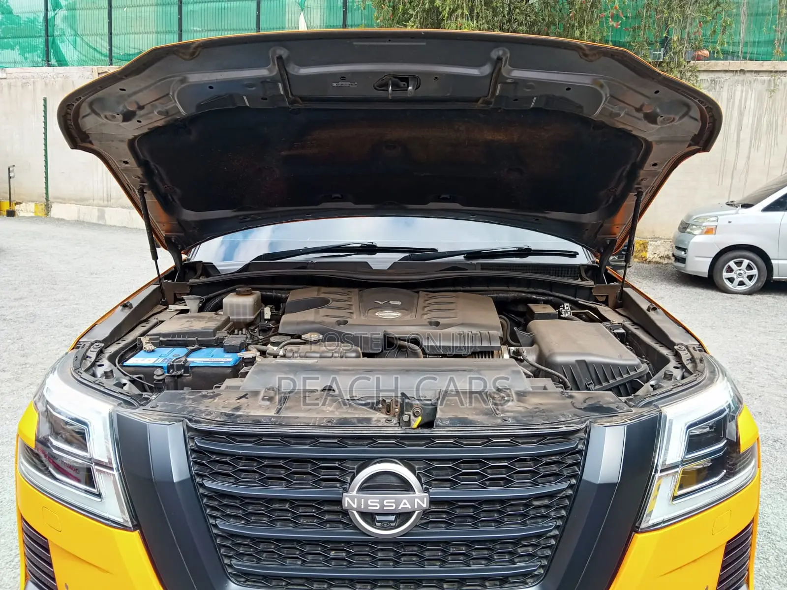 Nissan Patrol 2022 Orange