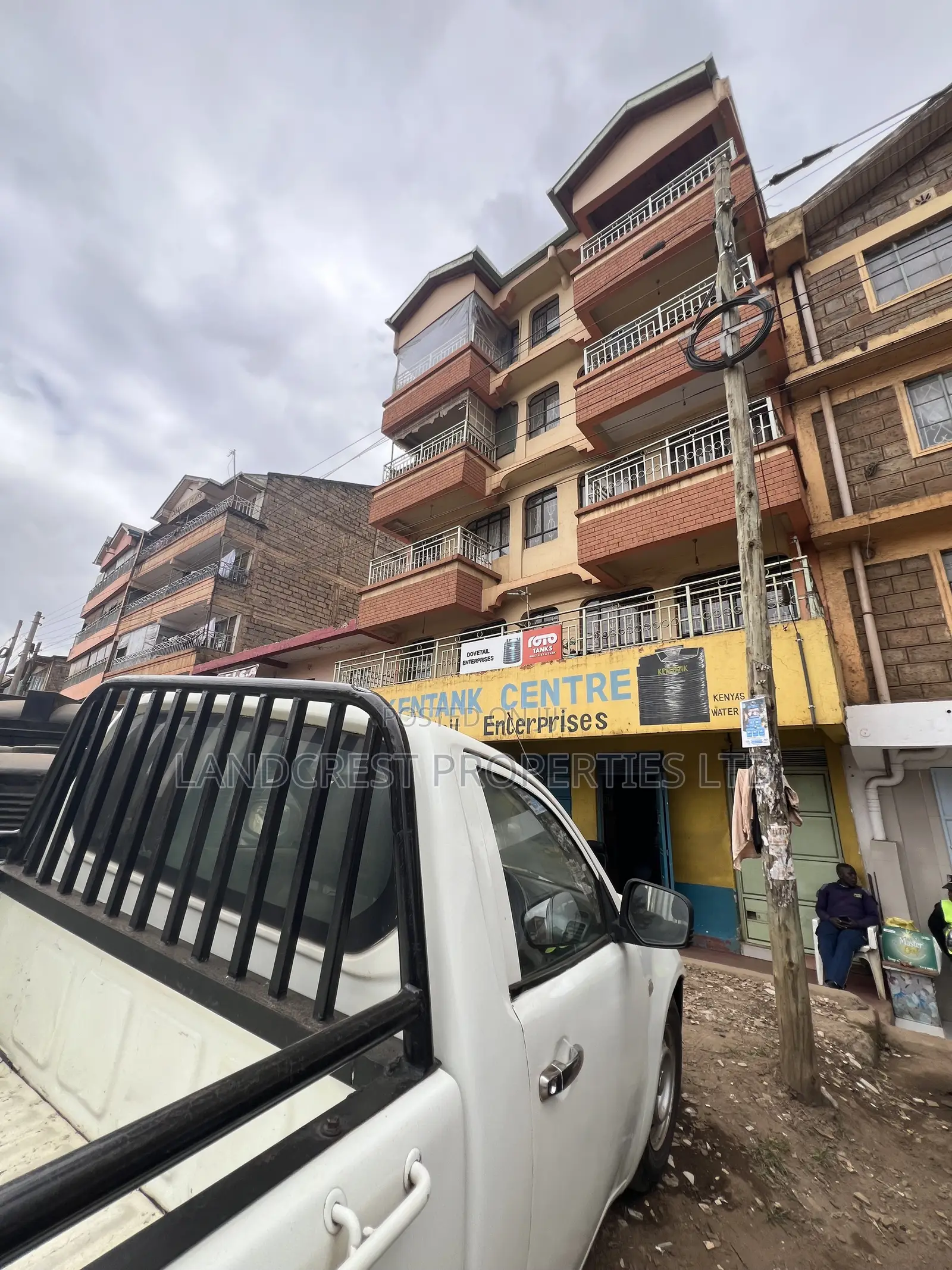 2bdrm Block of Flats in Kasarani for sale