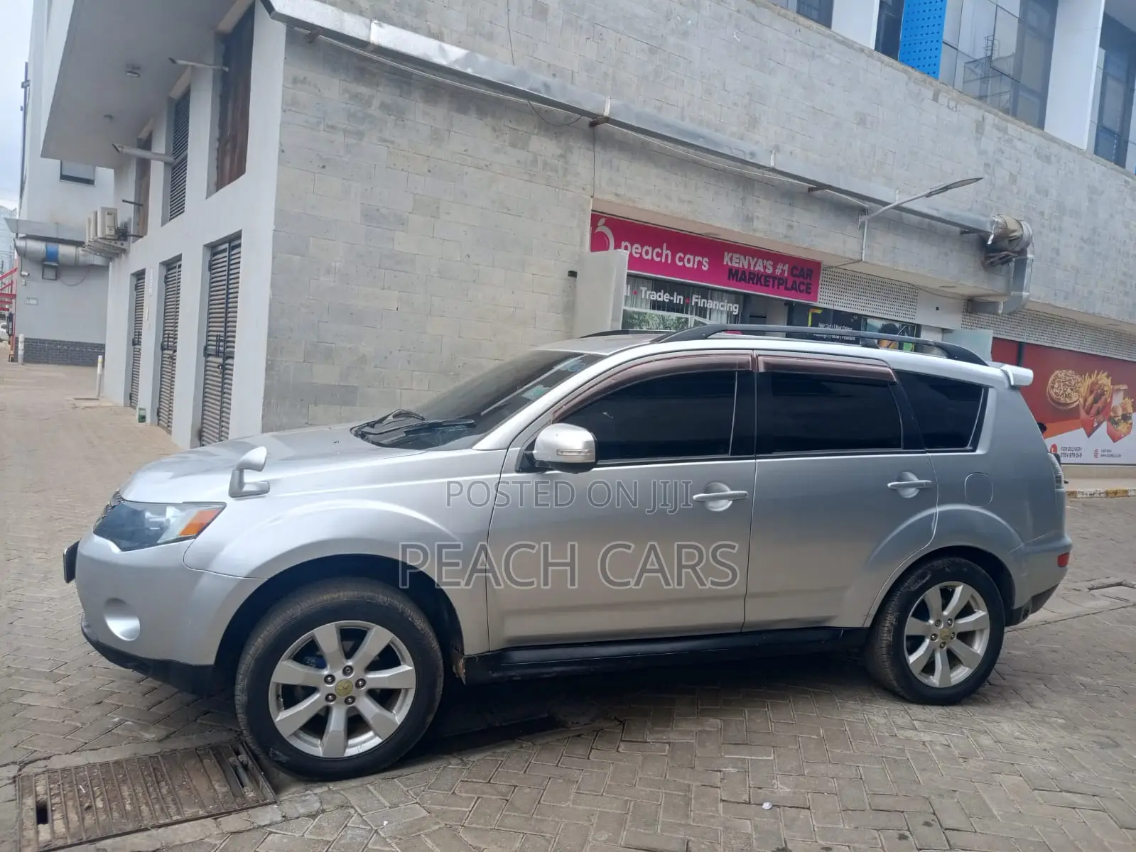 Mitsubishi Outlander 2011 Silver