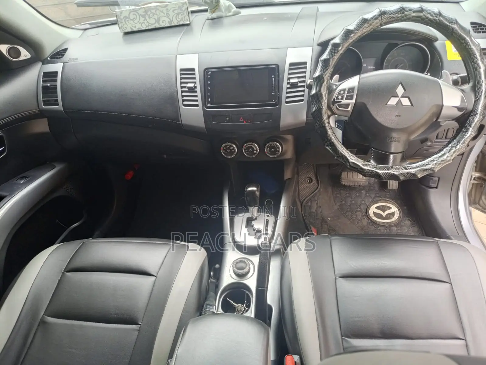 Mitsubishi Outlander 2011 Silver