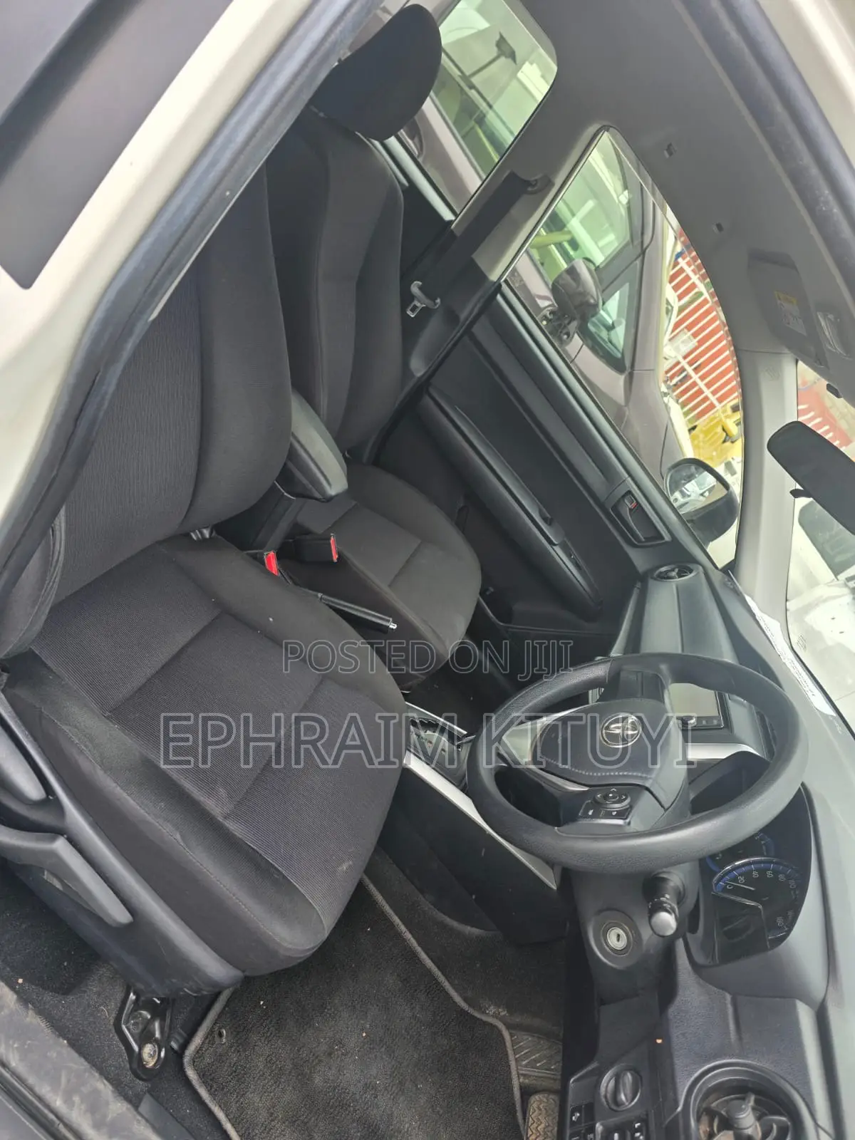 Toyota Corolla Fielder 2018 White