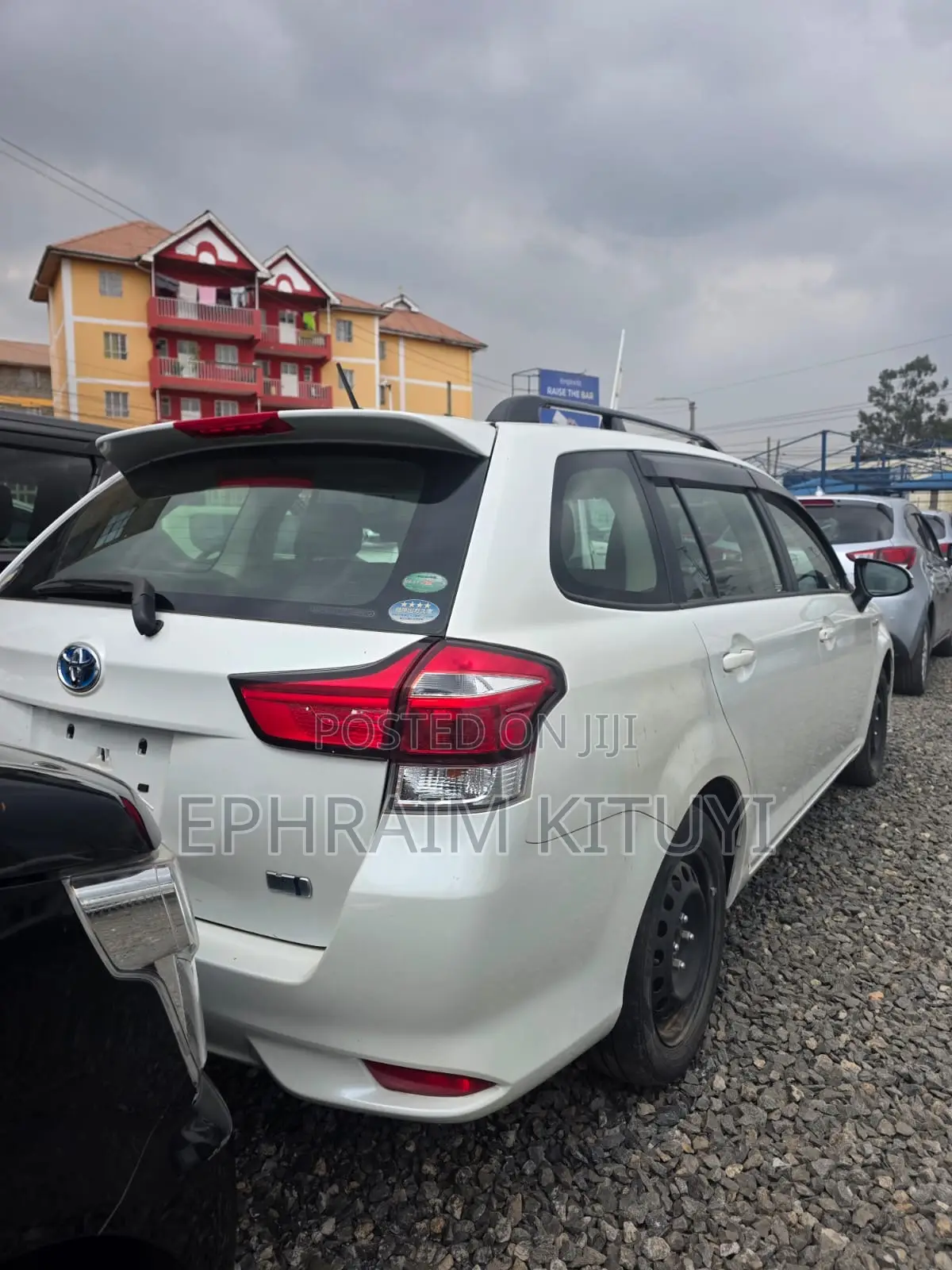 Toyota Corolla Fielder 2018 White