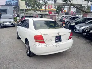 Toyota Axio 2009 White