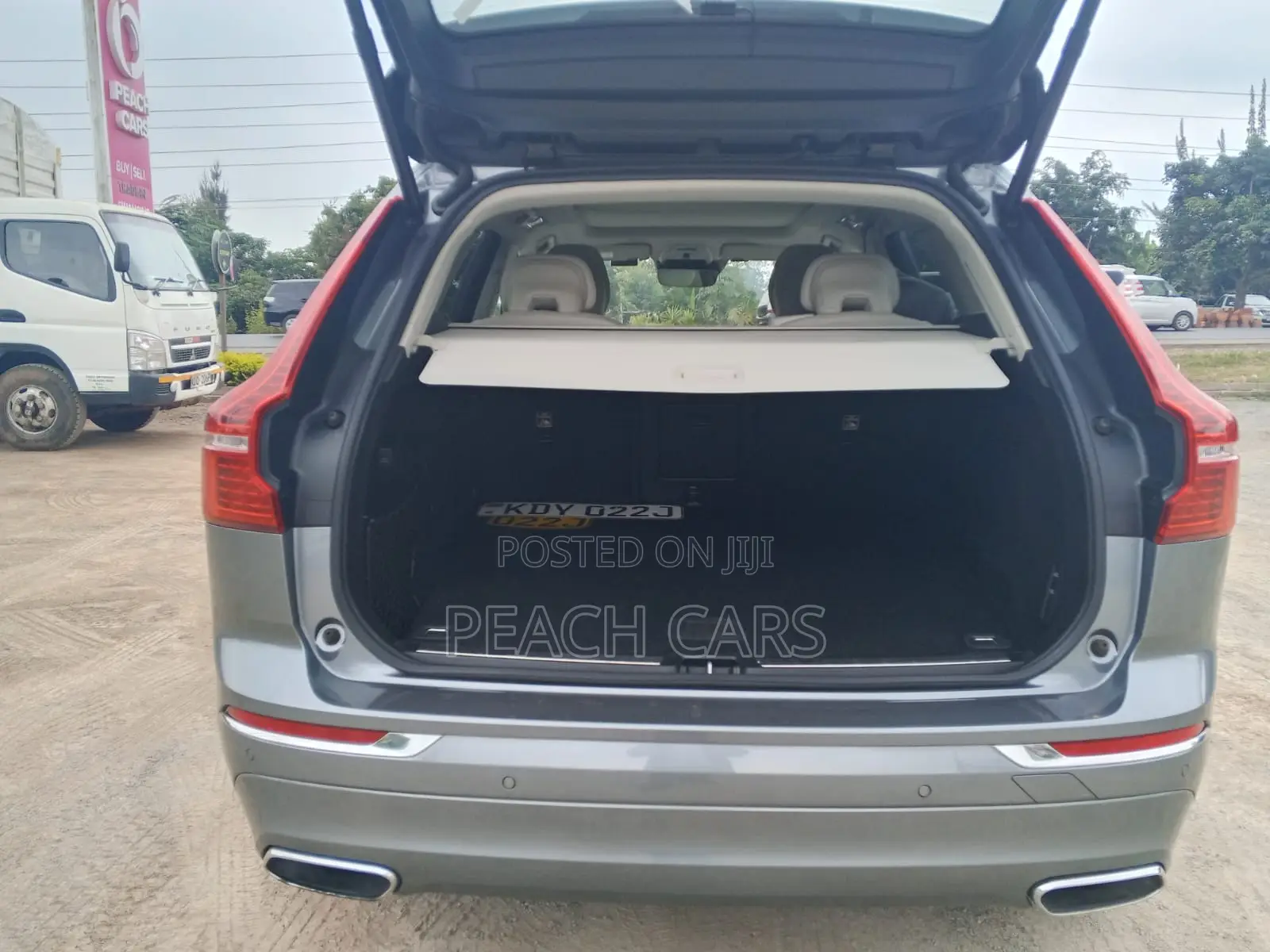 Volvo XC60 2021 Gray