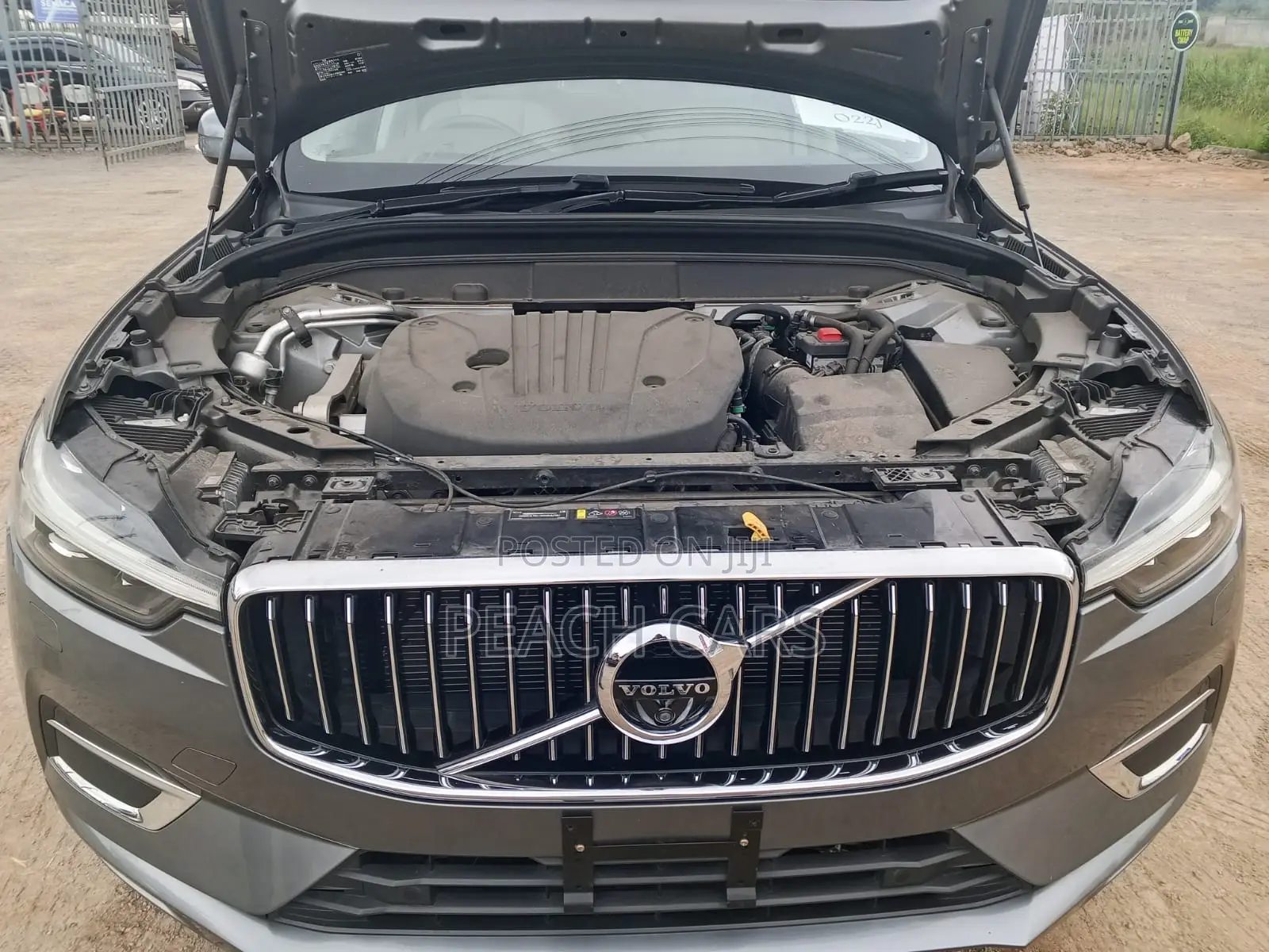 Volvo XC60 2021 Gray
