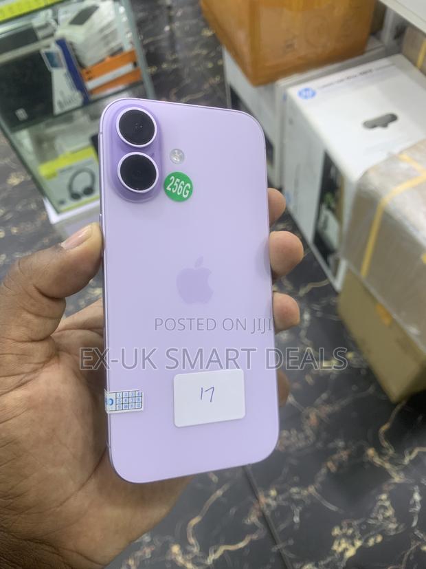Apple iPhone 17 256 GB Blue - thumbnail 3