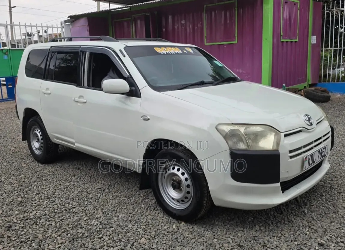 Toyota Succeed SV Premium 2016 White