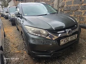 Honda Vezel 1.5 Hybrid 2WD 2016 Green