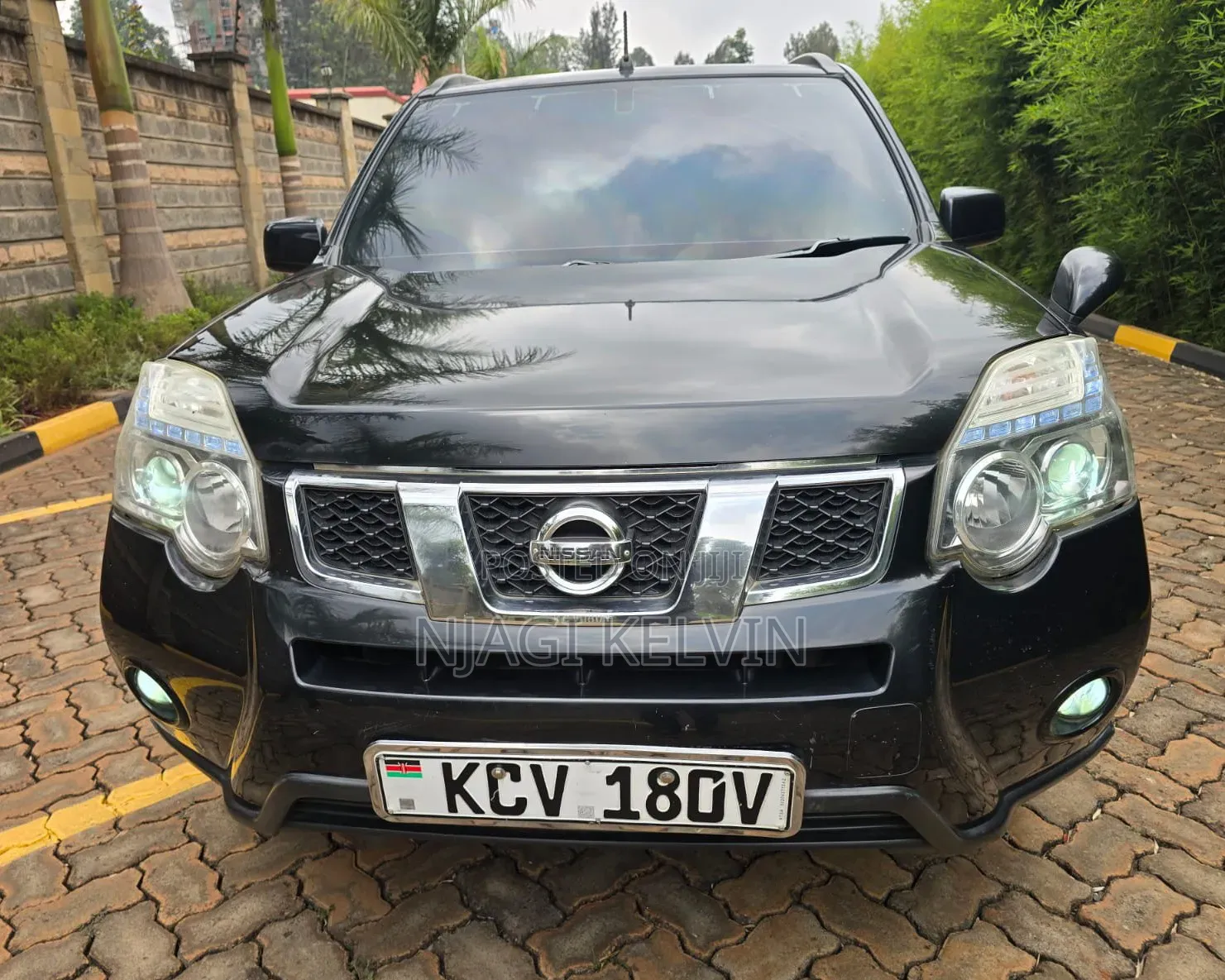 Nissan X-Trail 2012 Black