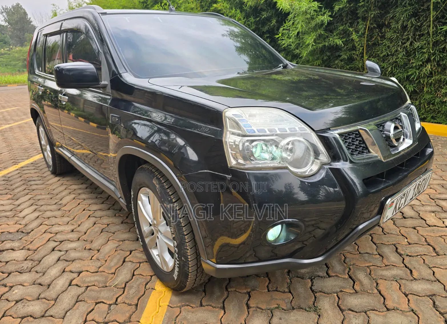 Nissan X-Trail 2012 Black