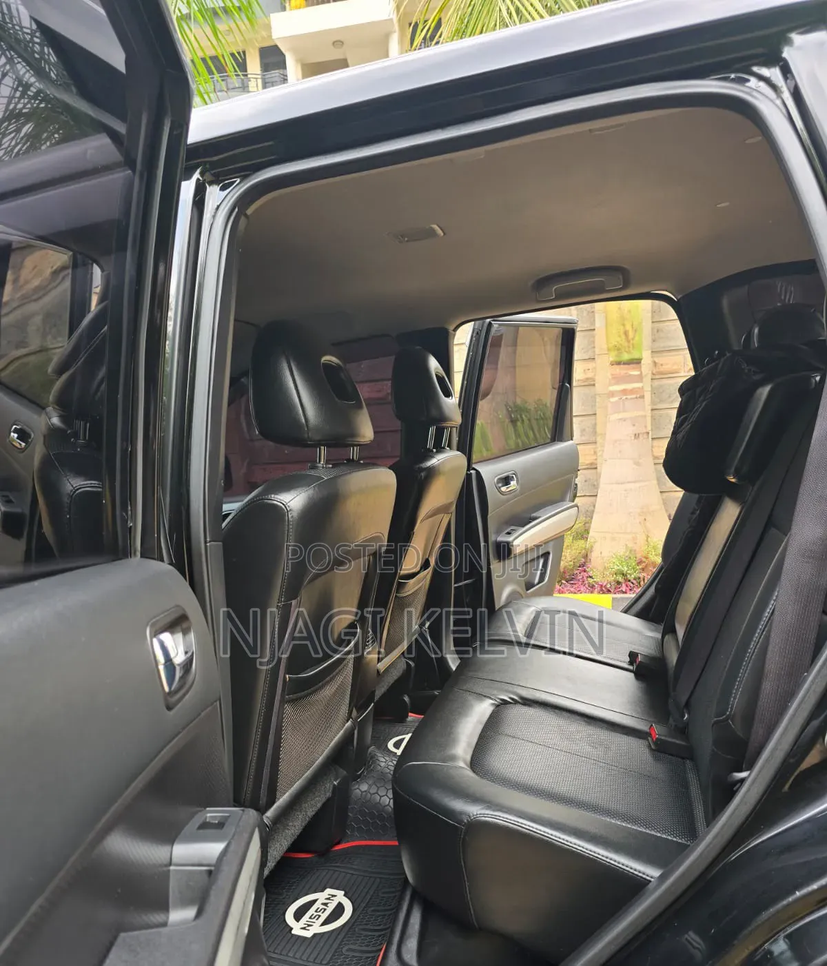 Nissan X-Trail 2012 Black