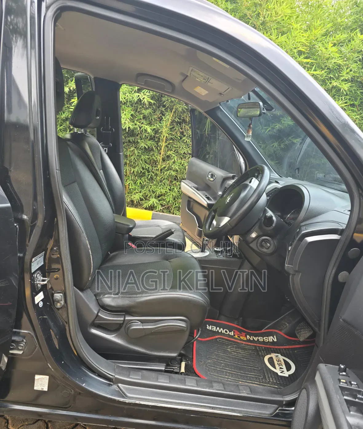Nissan X-Trail 2012 Black