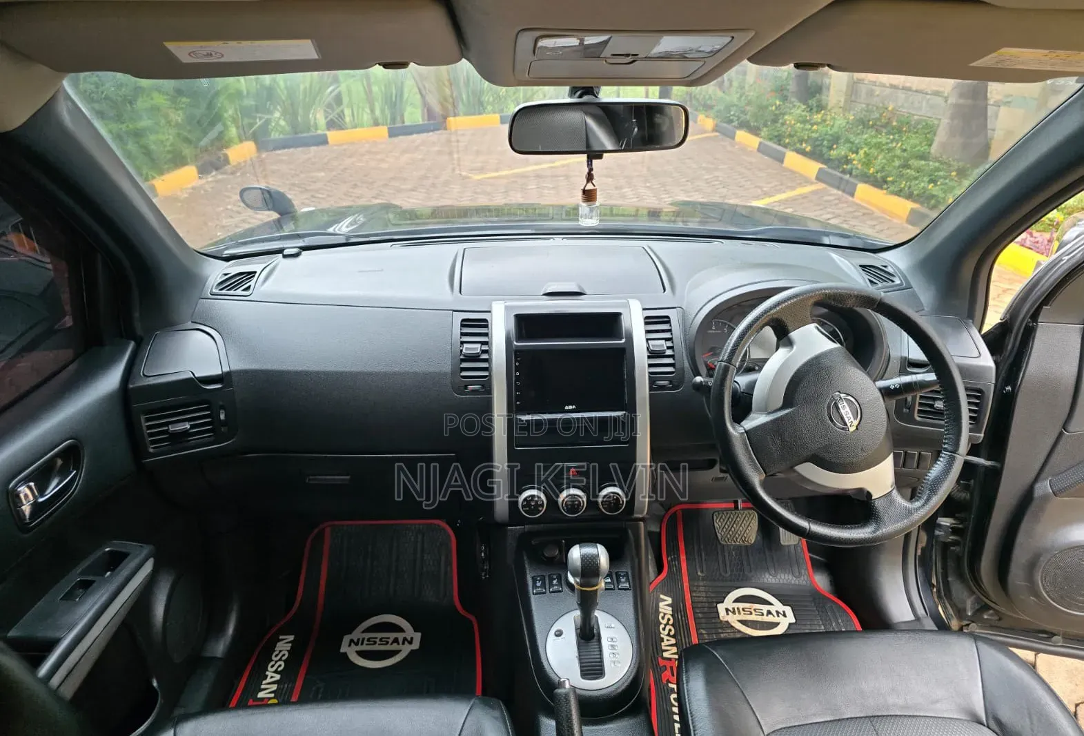 Nissan X-Trail 2012 Black