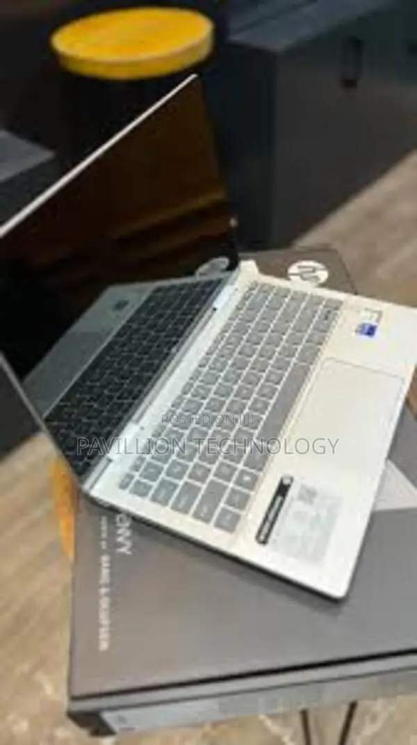 Laptop HP Envy 14 16GB Intel Core i7 SSD 1T