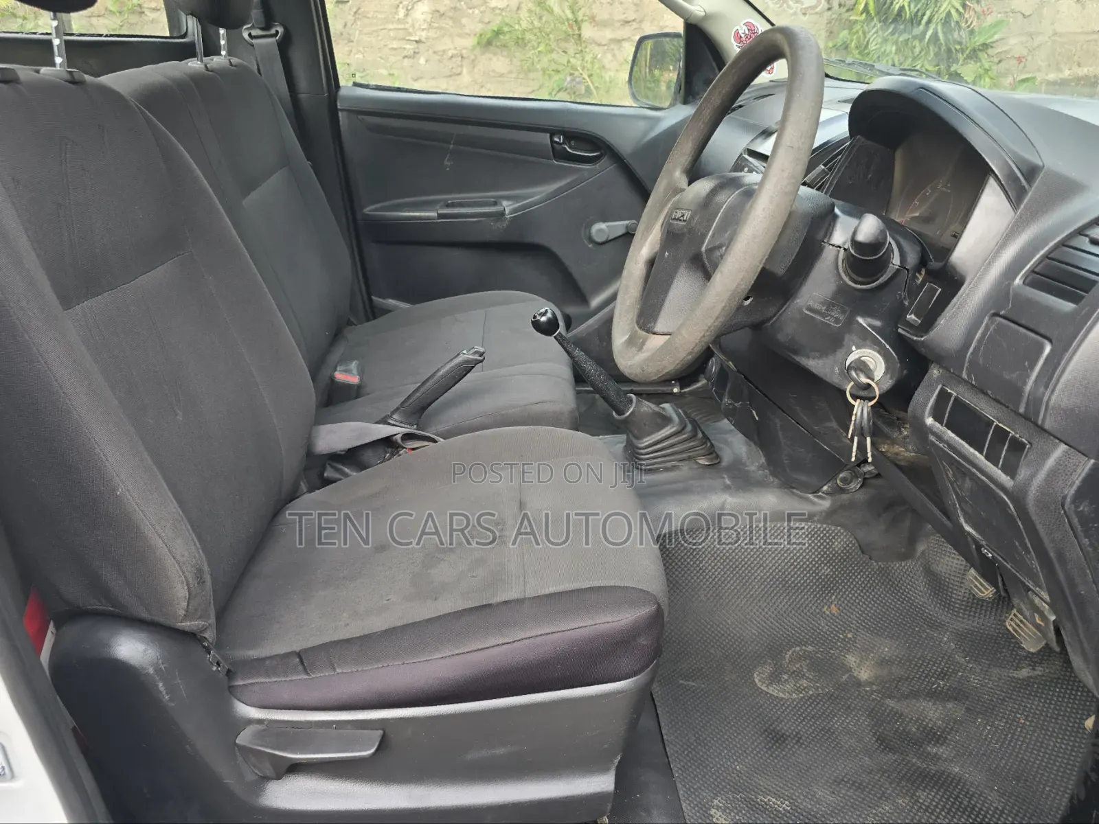 Isuzu D-MAX 2016 White