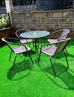 4 Seater Outdoor Table and Chair
