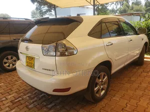 Toyota Harrier 2009 White