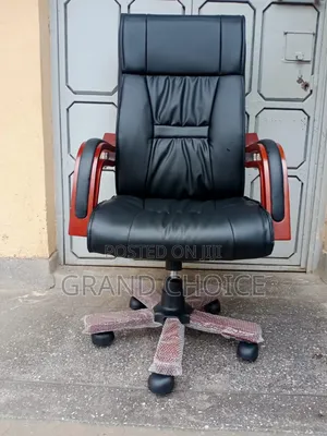 Comfort Director Executive Office Chair