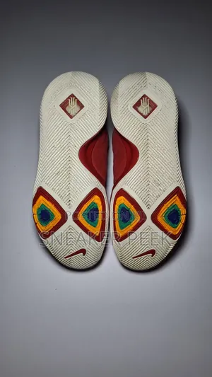Basketball Shoes "Kyrie 3"