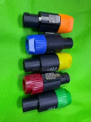 Speakon Jacks