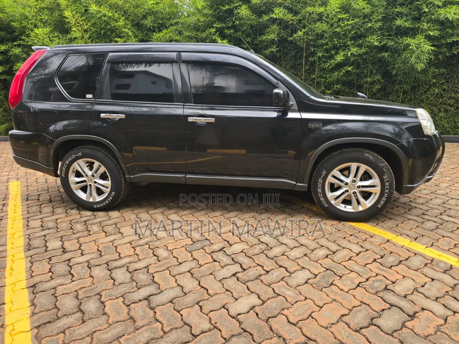 Nissan X-Trail 2013 Black