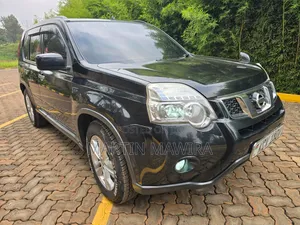 Nissan X-Trail 2013 Black