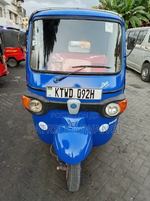 Piaggio Scooter 2024 Blue