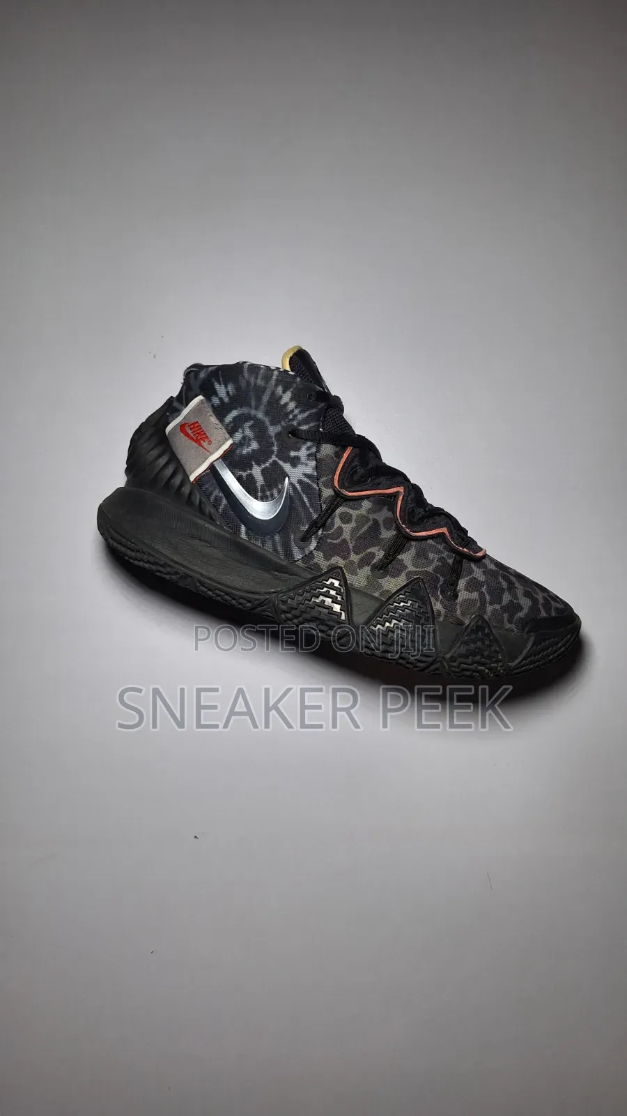 Basketball Shoes [Kyries -Ape Man]