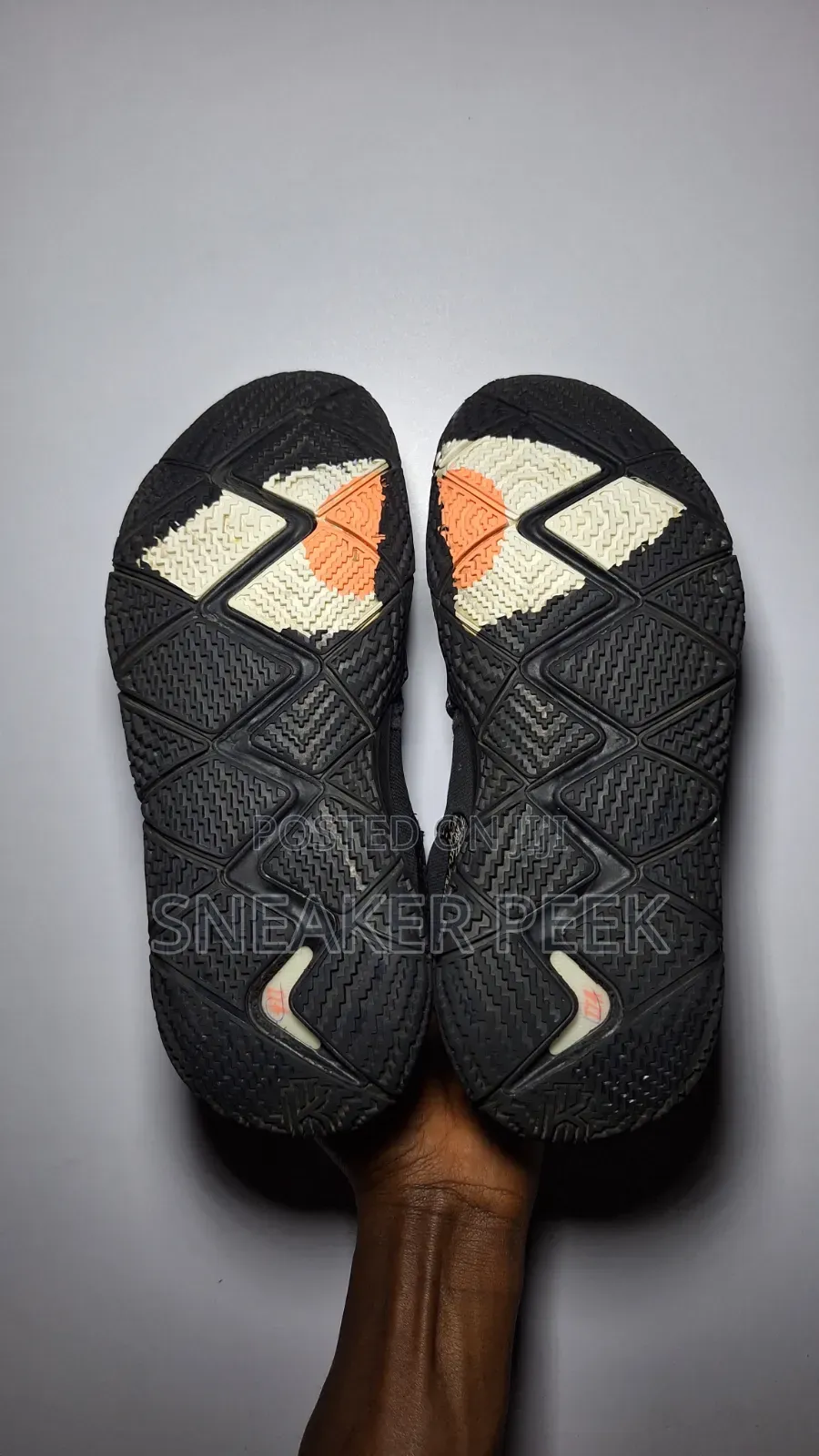 Basketball Shoes [Kyries -Ape Man]