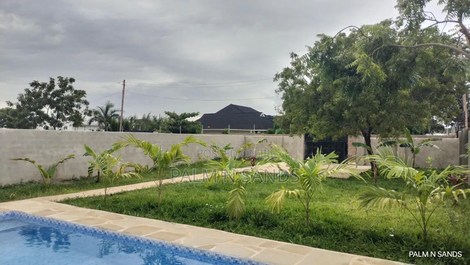 Furnished 2bdrm Bungalow in Diani for sale