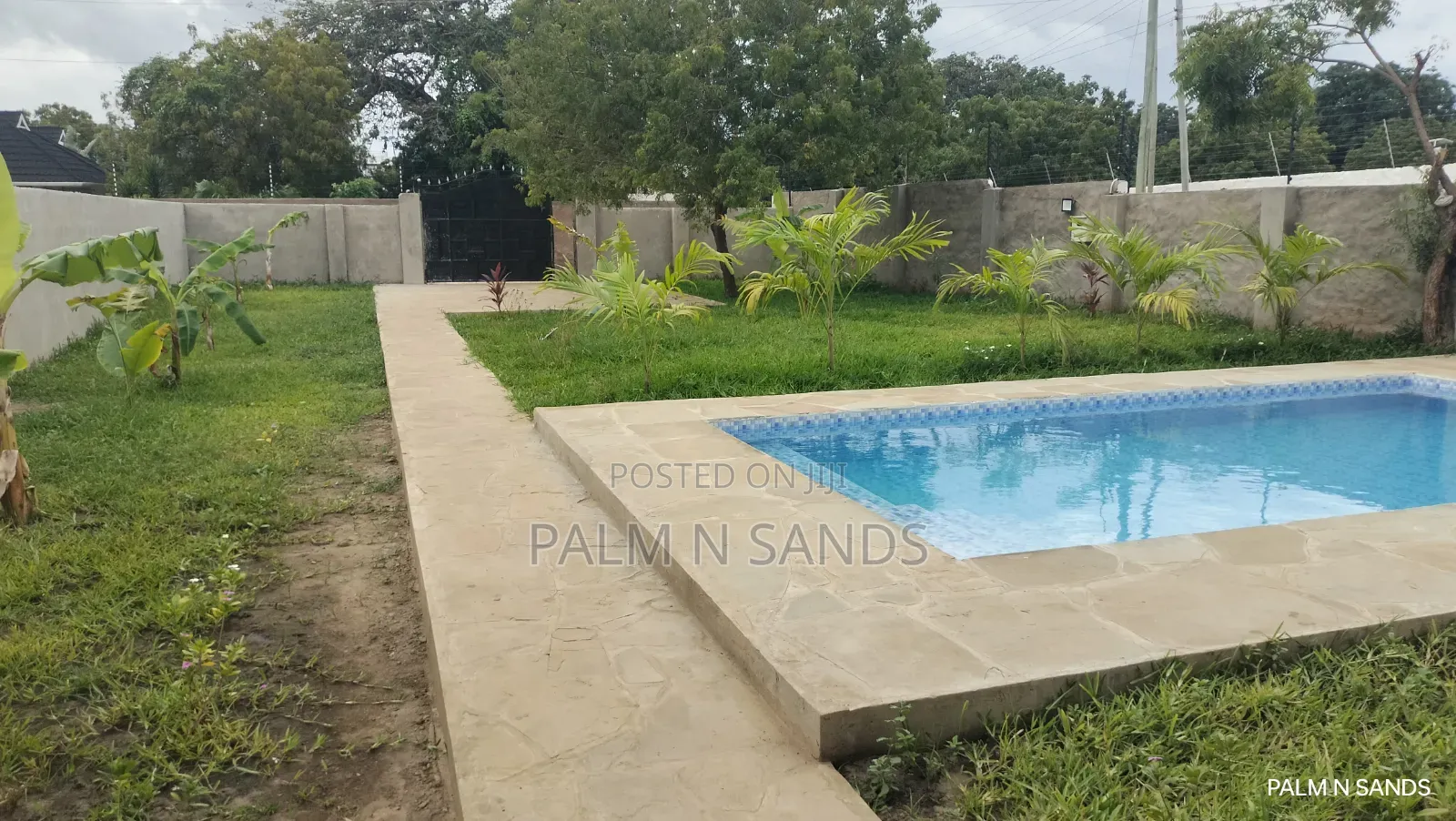 Furnished 2bdrm Bungalow in Diani for sale