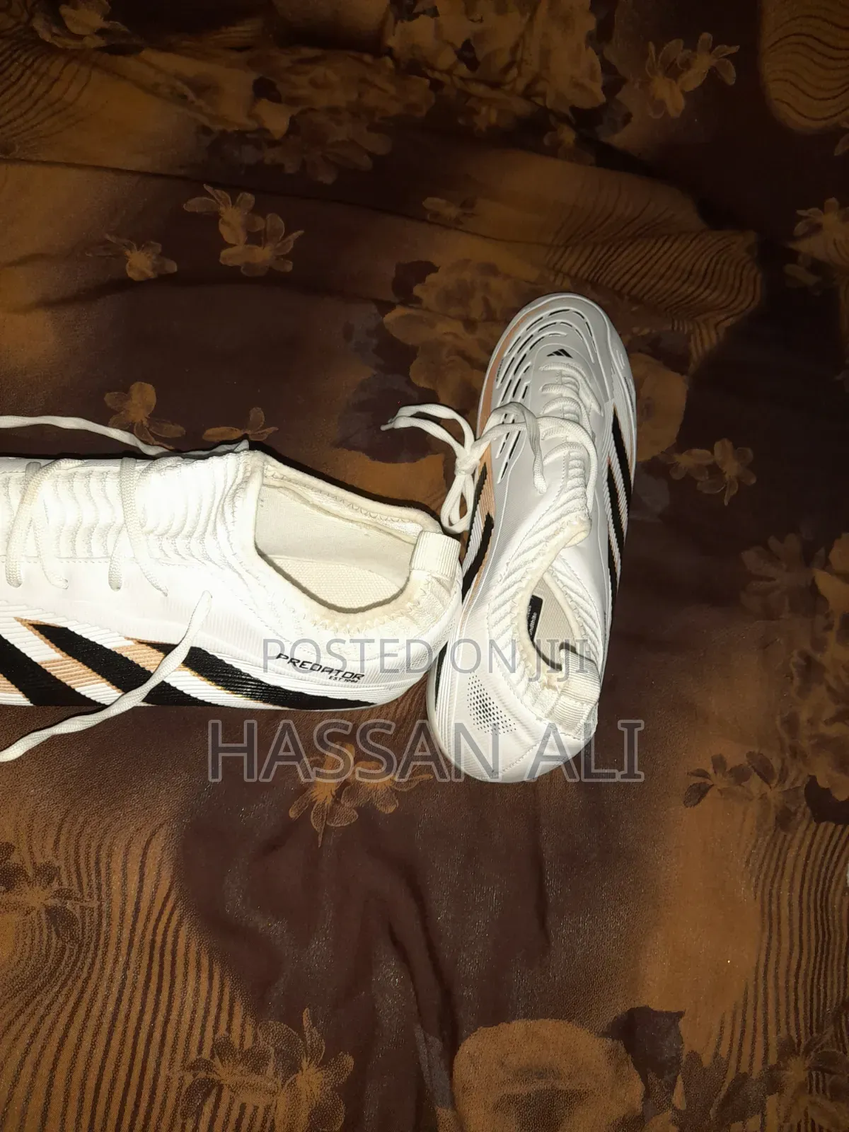 Sports Shoes