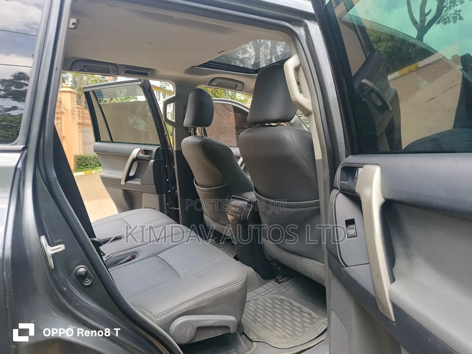 Toyota Land Cruiser Prado 2009 Gray