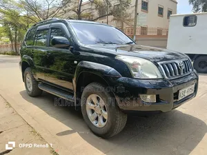Toyota Land Cruiser Prado 2007 Black