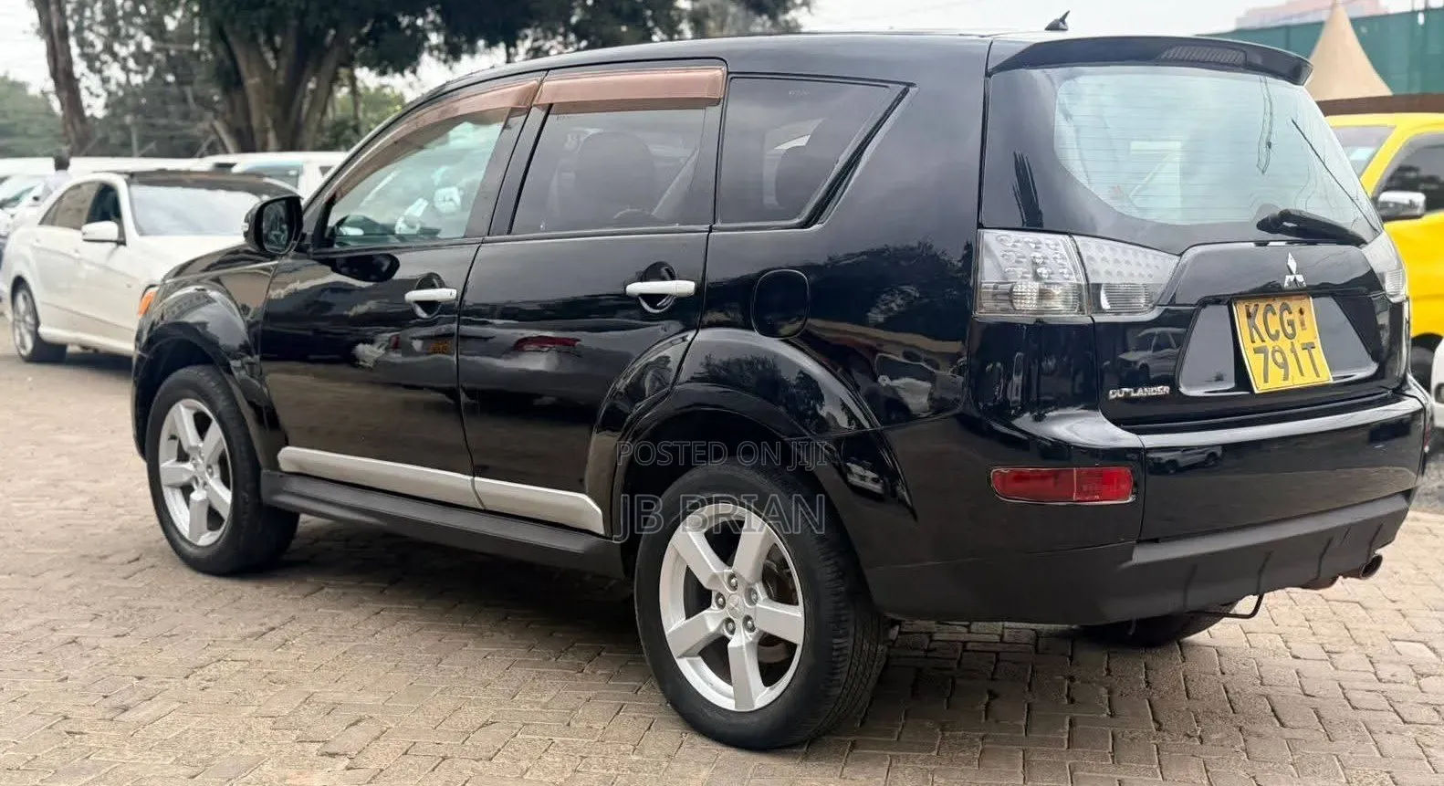 Mitsubishi Outlander 2009 Black