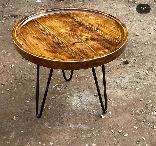 Round Center Table