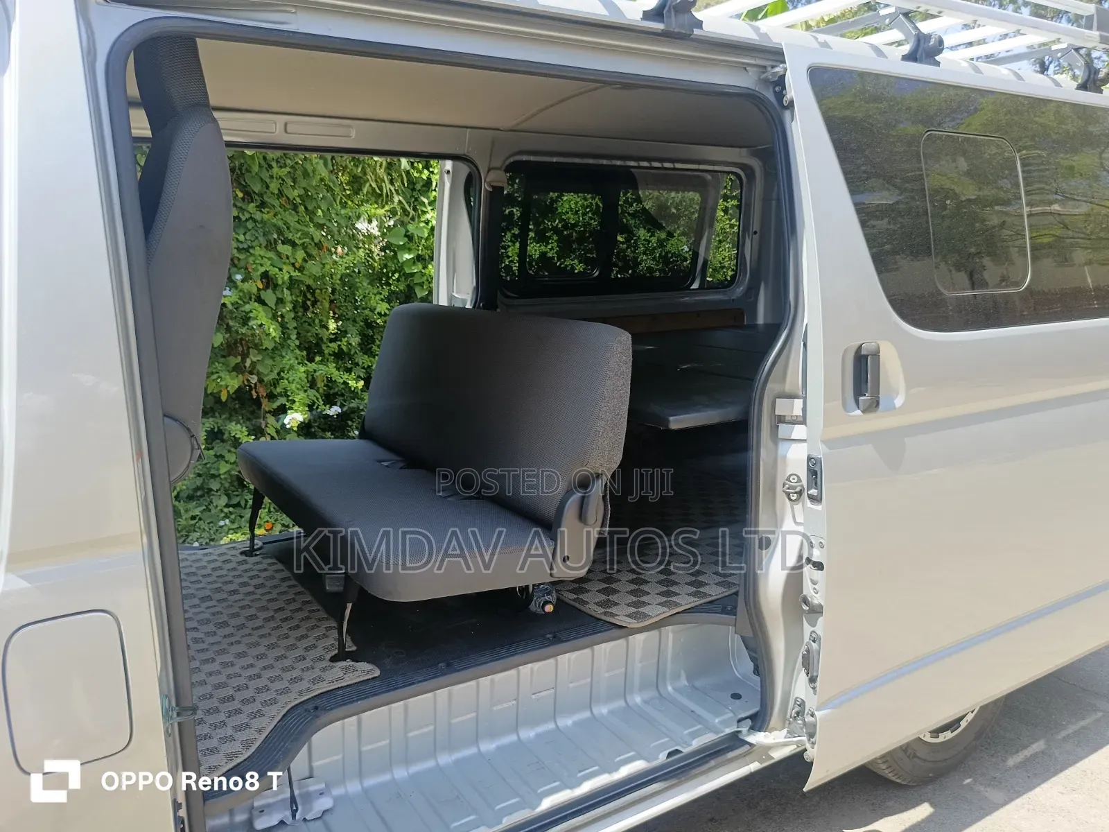 Toyota HiAce 2017 Silver