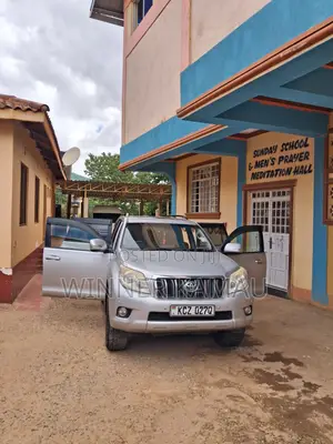 Toyota Land Cruiser Prado 3.0 TD 2011 Silver
