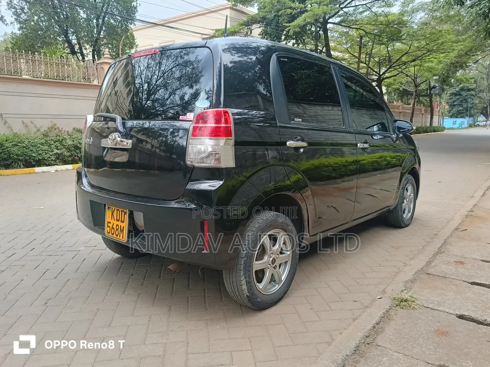 Toyota Spade 2014 Black