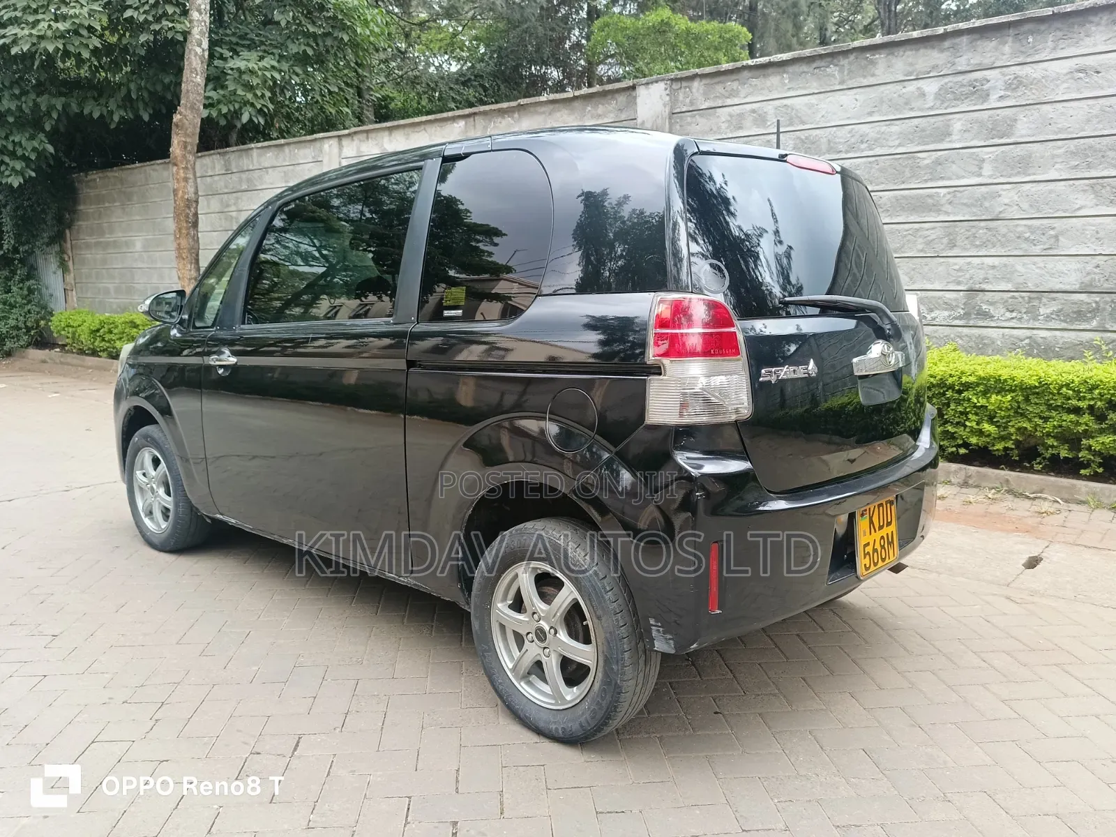 Toyota Spade 2014 Black