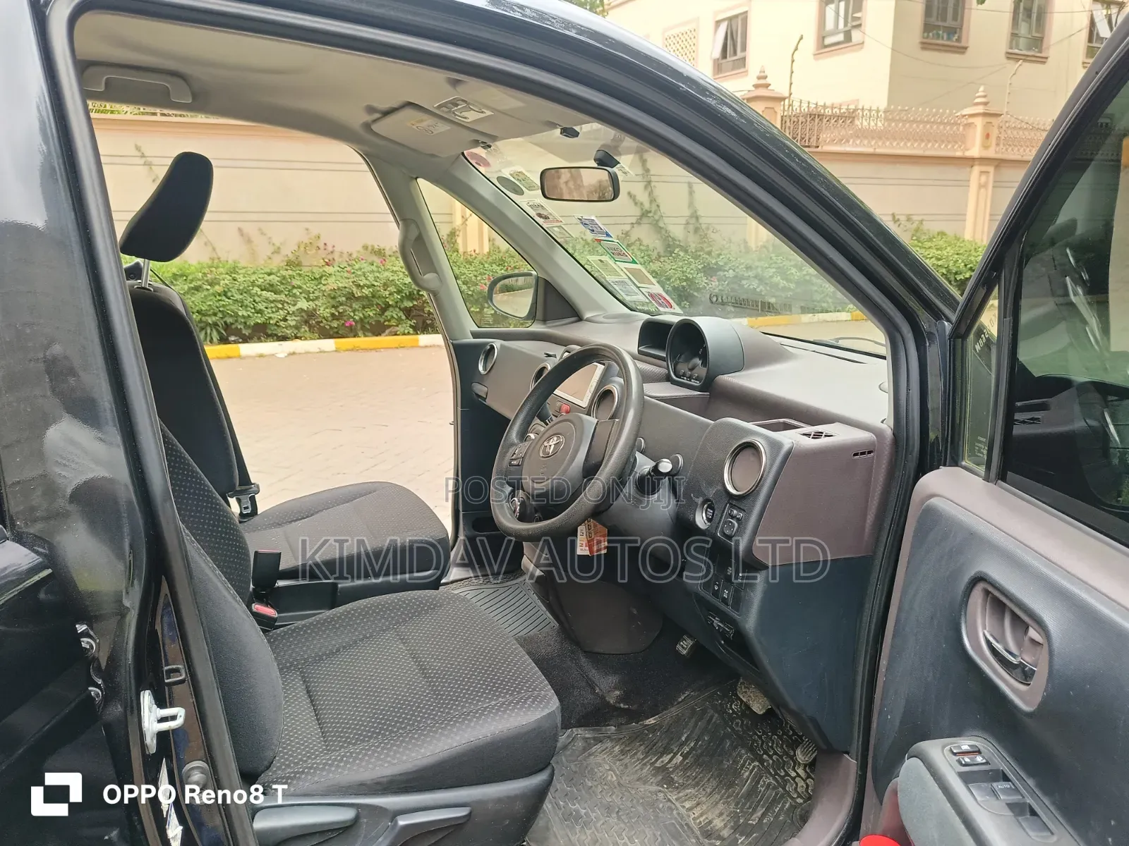 Toyota Spade 2014 Black