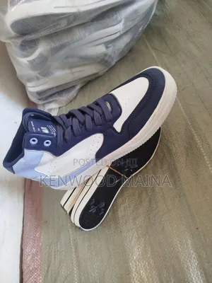 Unisex Cream Canvas