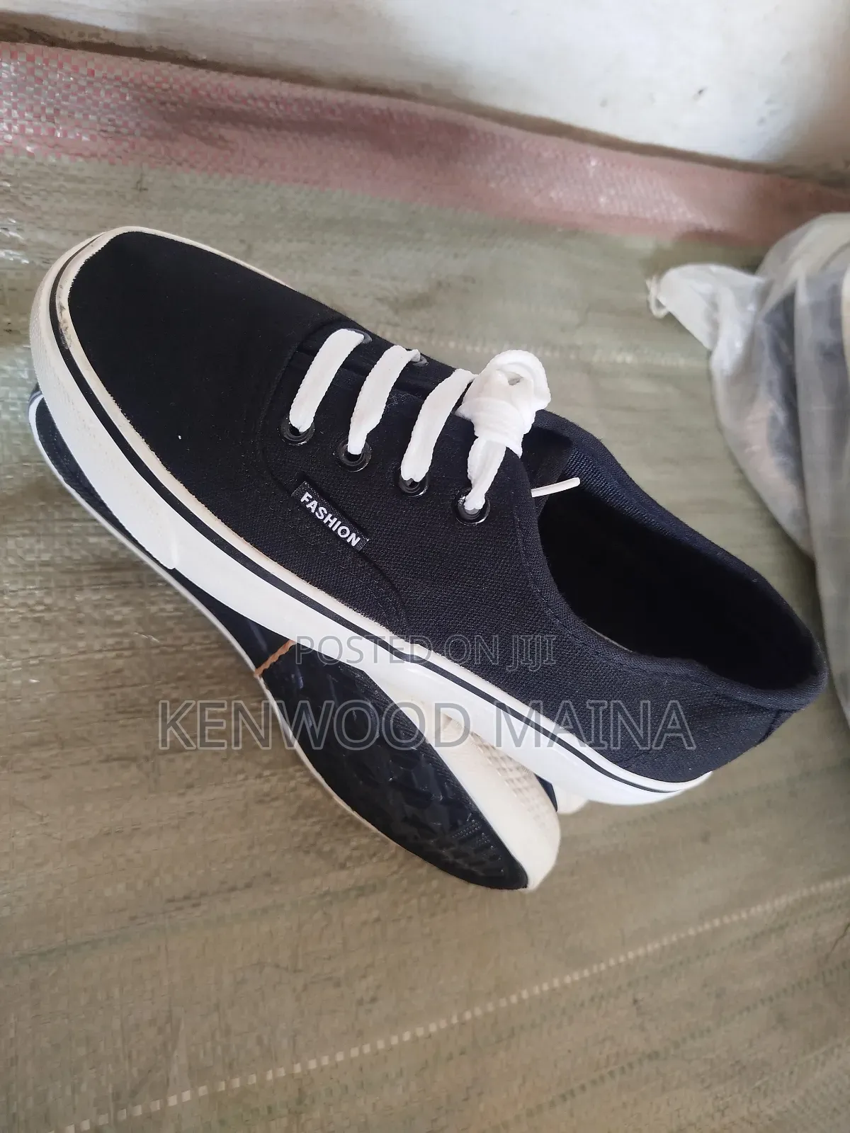 Unisex Cream Canvas