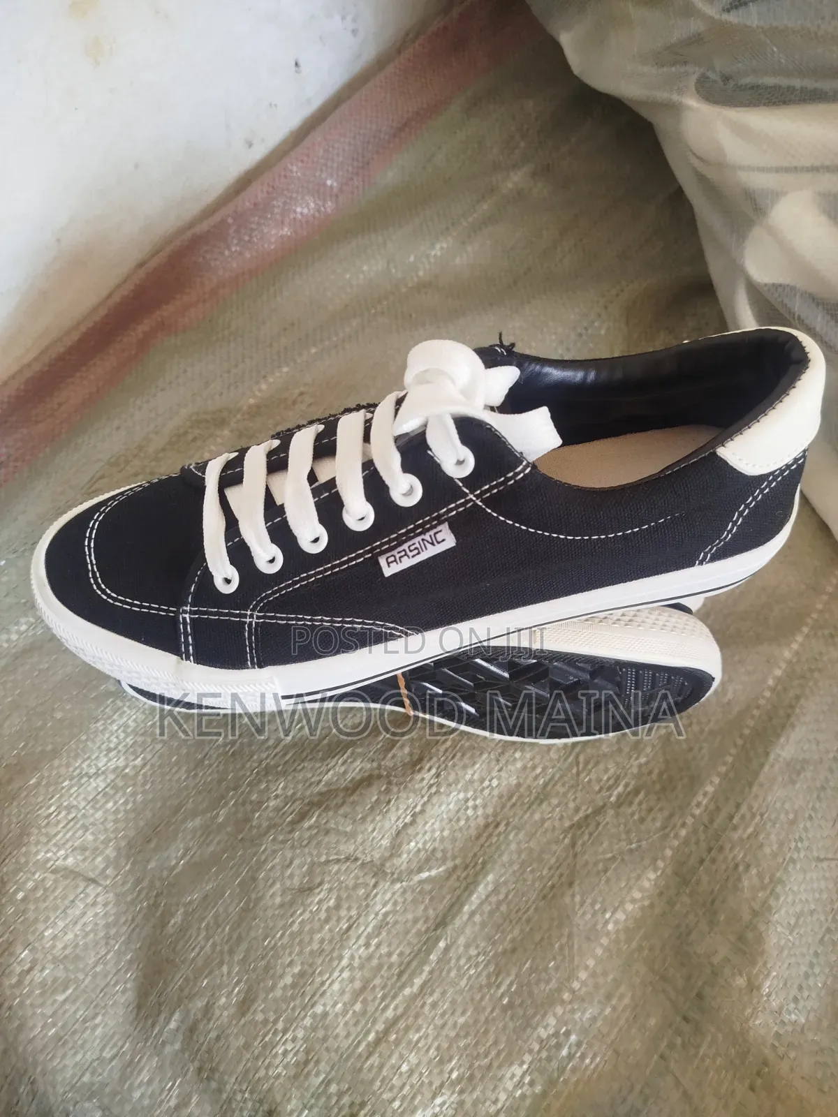 Unisex Cream Canvas