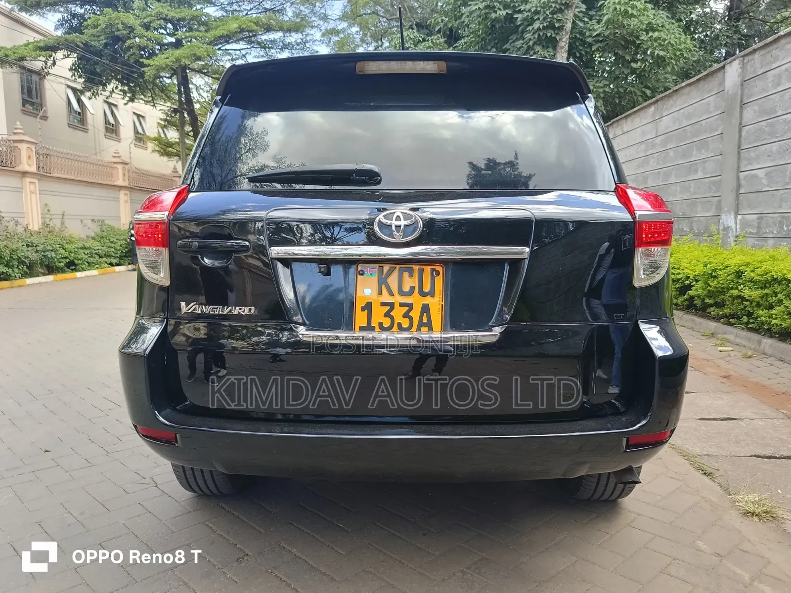 Toyota Vanguard 2012 Black