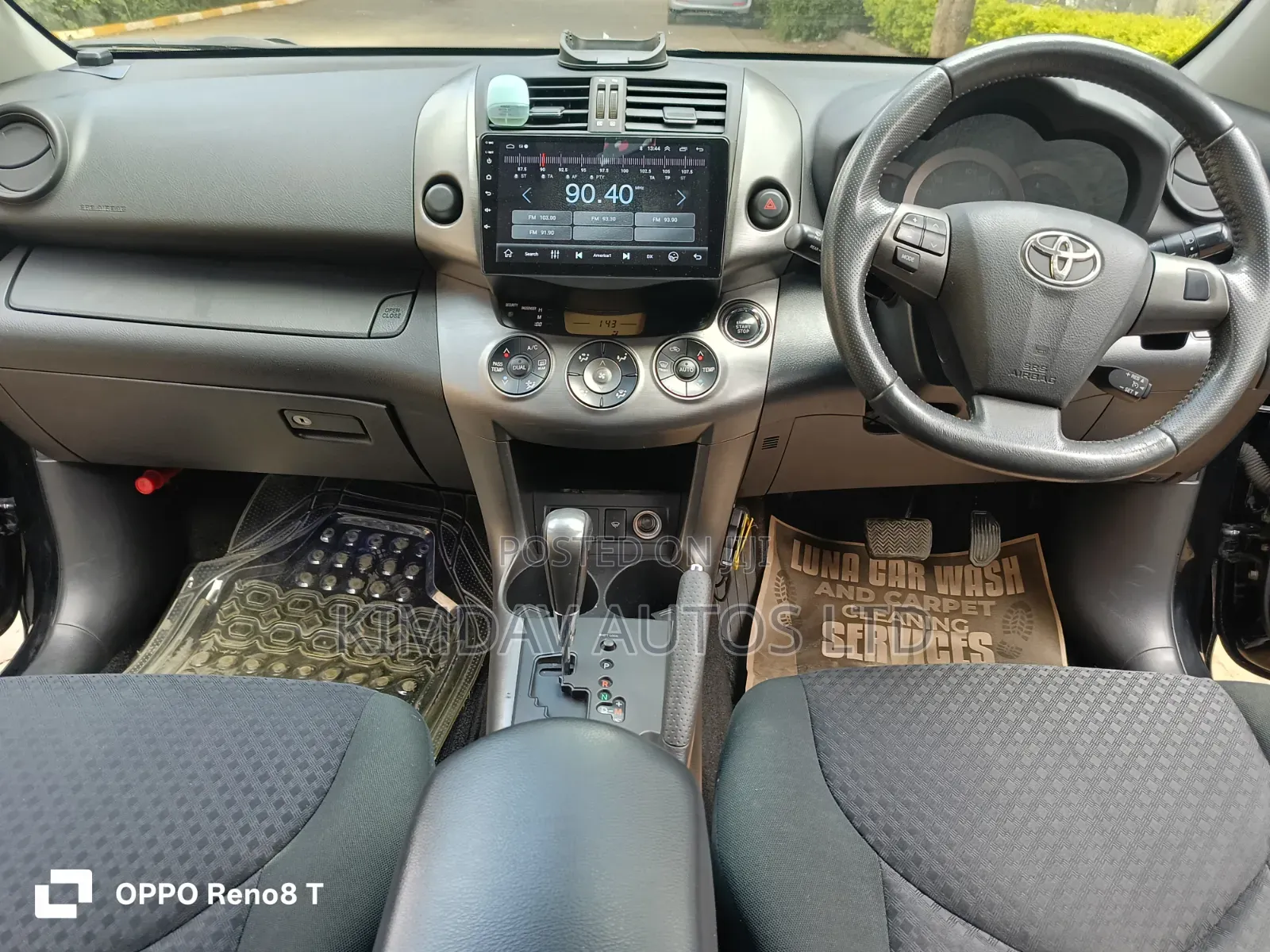 Toyota Vanguard 2012 Black