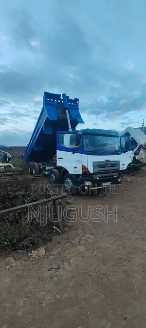 Hino Double Steering Dump Truck