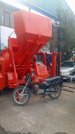 Self Loading Concrete Mixer Heavy Duty
